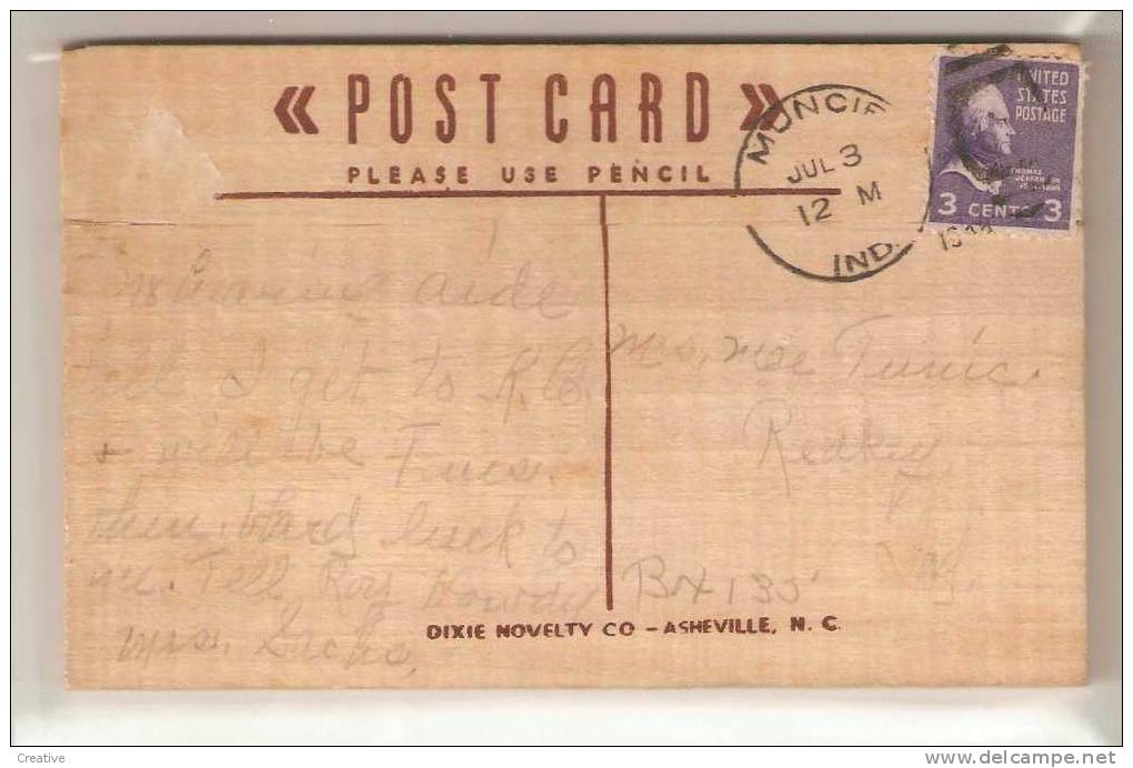 Wooden Postcard,I SAW AMERICA FIRST.Muncie, Indiana.DIXIE NOVELTY CO-ASHEVILLE,N.C.(broken See Scan) - Sonstige & Ohne Zuordnung