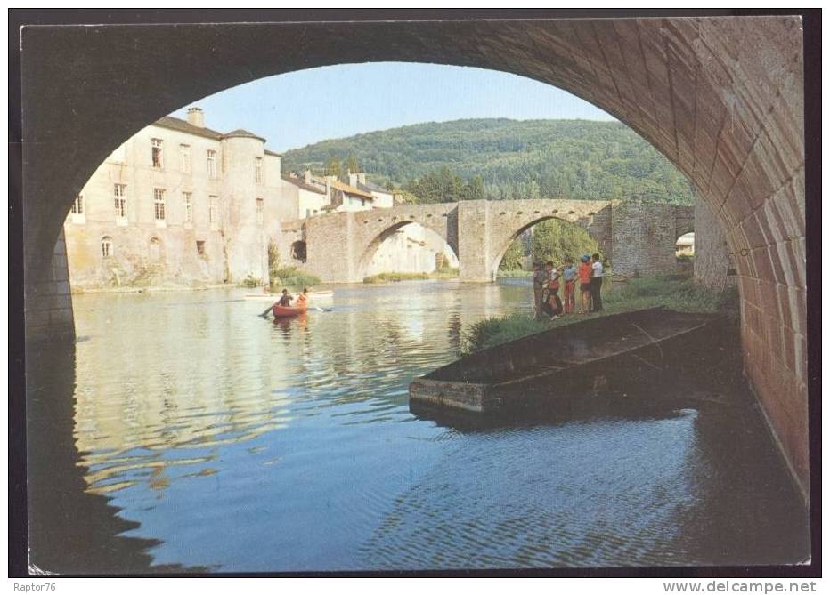 CPM  Animée BRASSAC  Le Vieux Pont - Brassac