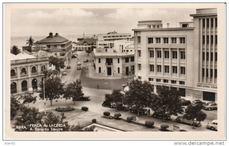 Beira 'Praca A Lacerda' Lacerda Square On Mozambique Real Photo Vintage Postcard - Mozambique