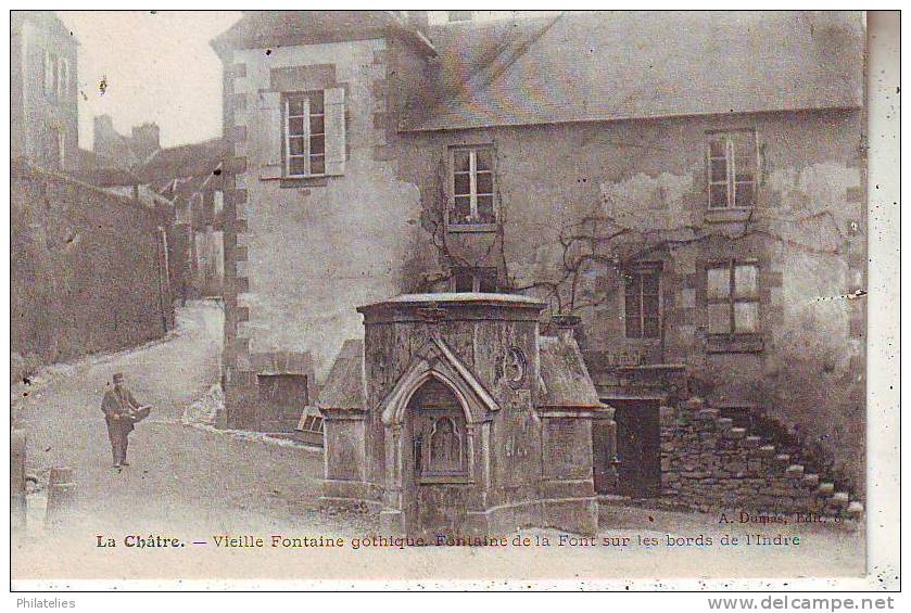 LA CHATRE   FACTEUR  VIEILLE FONTAINE - La Chatre