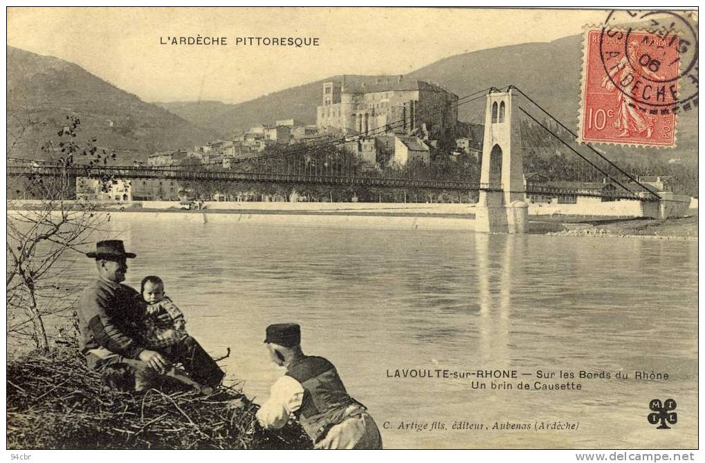 CPA (07)  LA VOULTE SUR RHONE    Sur Les Bords Du Rhone Un Brin De Causette - La Voulte-sur-Rhône