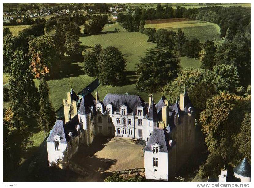 86   DANGE CHATEAU DE LA FONTAINE     CPSM  Vue Aérienne  Année 1971  Edition SOFER - Dange Saint Romain