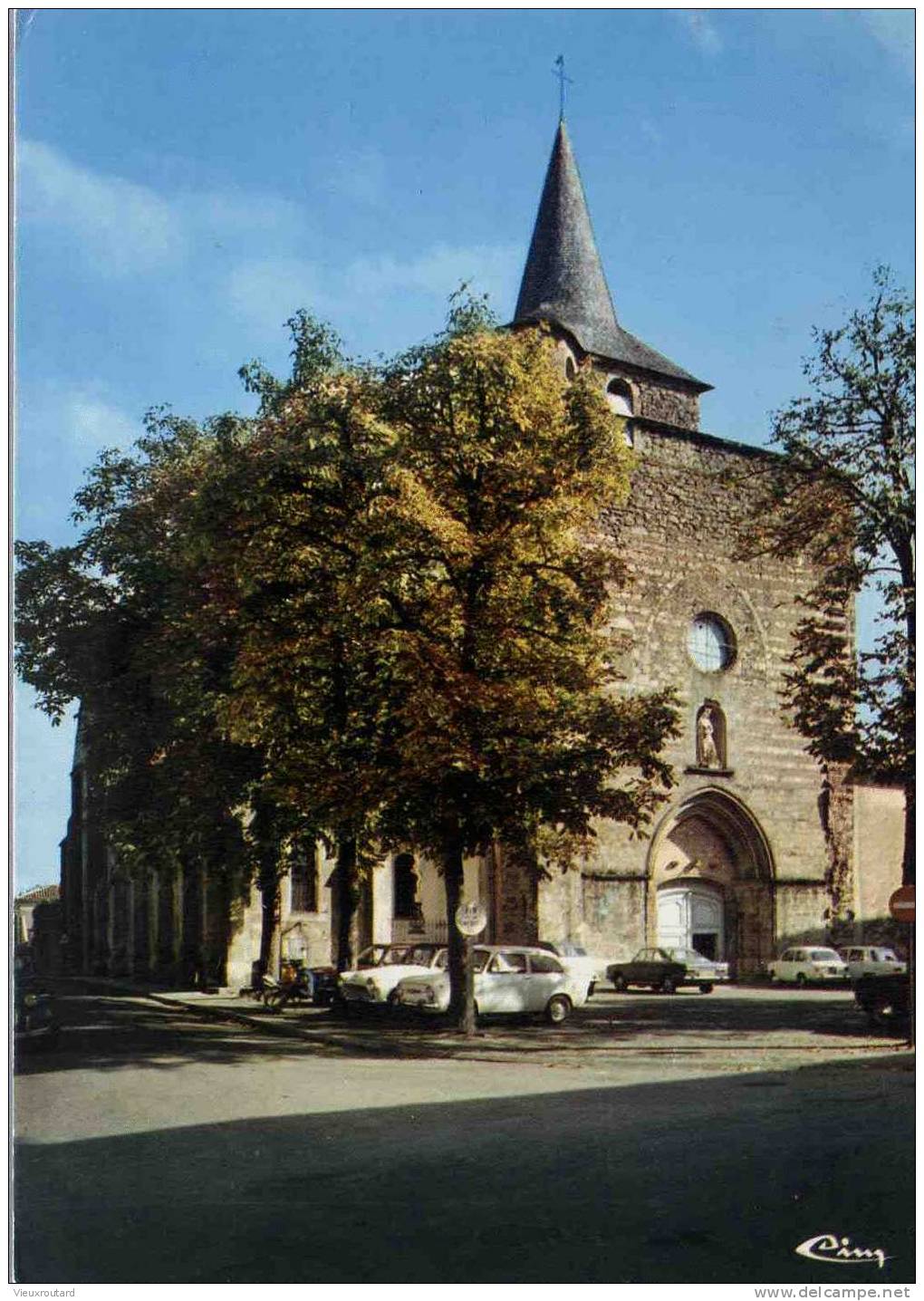 CPSM.  AIRE SUR L'ADOUR. LA CATHEDRALE. DATEE 1972. - Aire