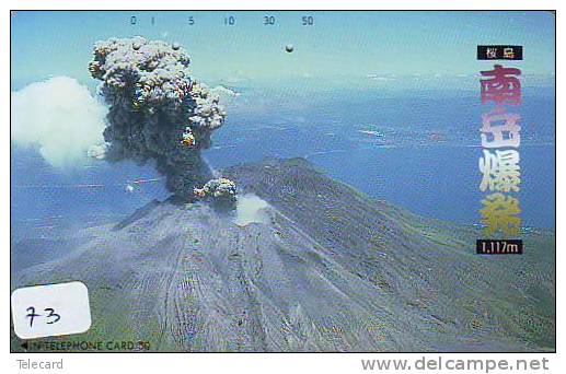 Volcan Volcano Vulkan Sur Telecarte (73) - Vulkanen