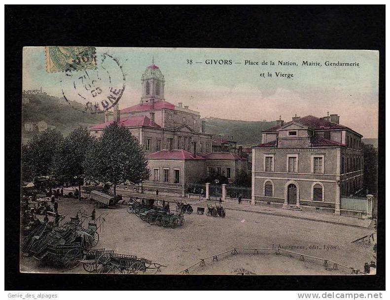 69 GIVORS, Place De La Nation, Mairie, Gendarmerie, Vierge, Animée, Charrettes, CPA Colorisée, Ed L.Augagneur, Voyagé - Givors