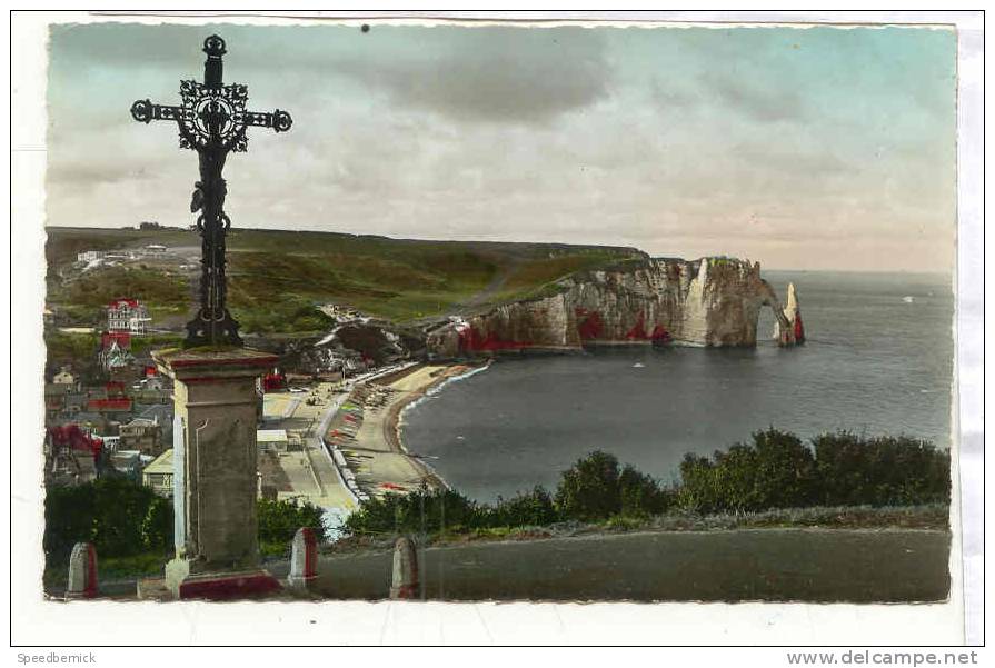 15458 Etretat Vue Du Calvaire ; 30 Lapie . - Etretat