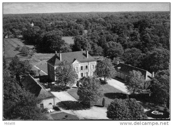 41. SALBRIS.  VUE AERIENNE.domaine De VALAUDRAN. Residences De Retaites De NOISY LE SEC. Carte Couleur. - Salbris