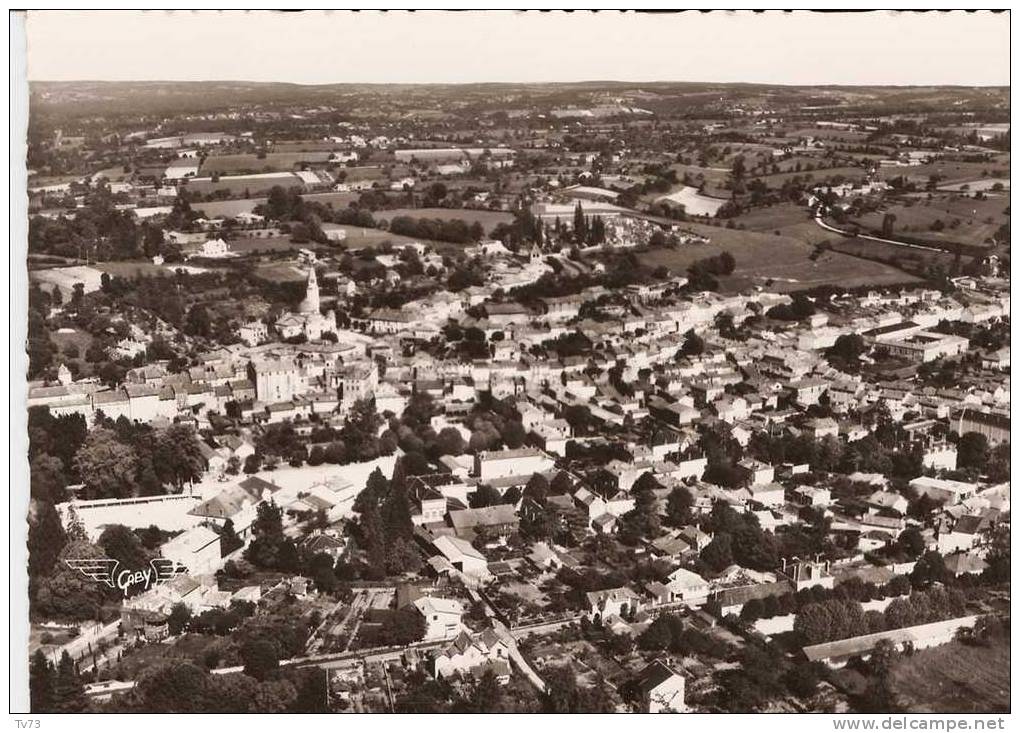 CpE2952 - RIBERAC - Vue Générale - (24 - Dordogne) - Riberac