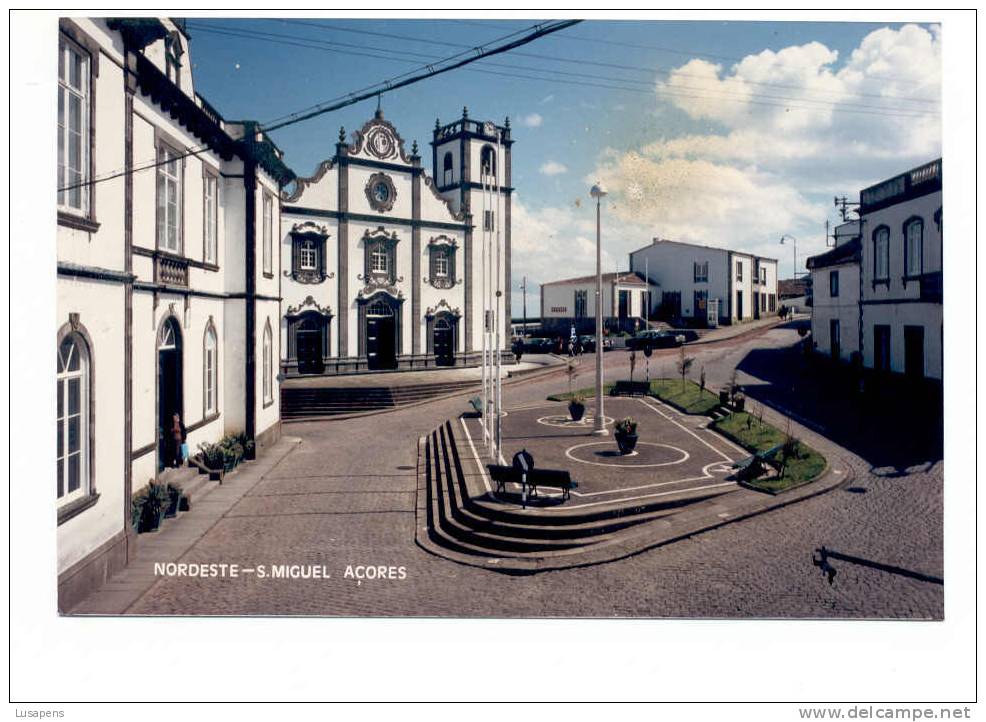 Portugal Cor 2370 – AÇORES AZORES AZOREN – FOTO – NORDESTE. MERCEDES TAXI AUTOMOBILES OLD CARS - Açores