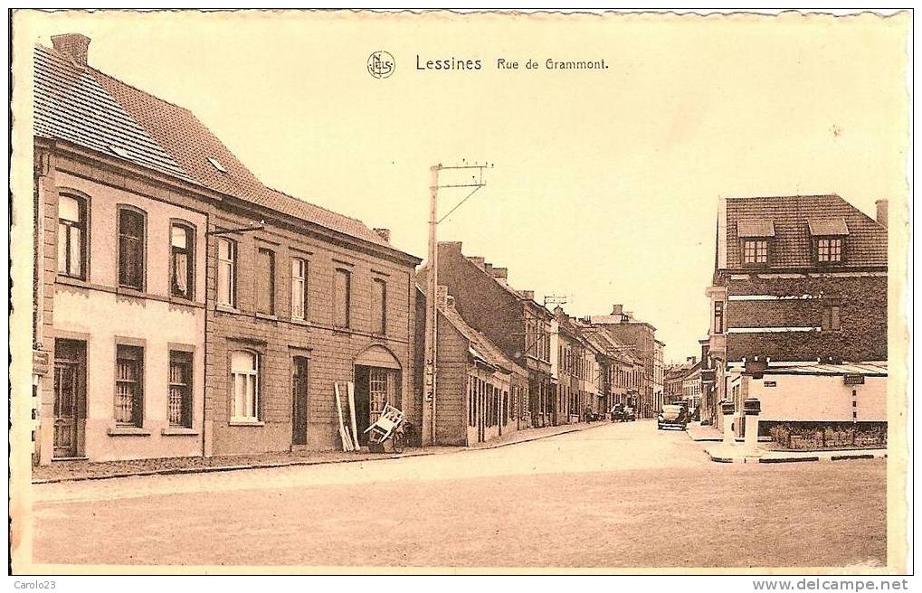 LESSINES   :    RUE   DE   GRAMMONT         -    AVEC   OLDTIMER - Lessines