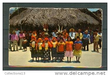 PANAMA - Fiesta En El "Dia De Los Indios" En Una Isla De San Blas - Panama