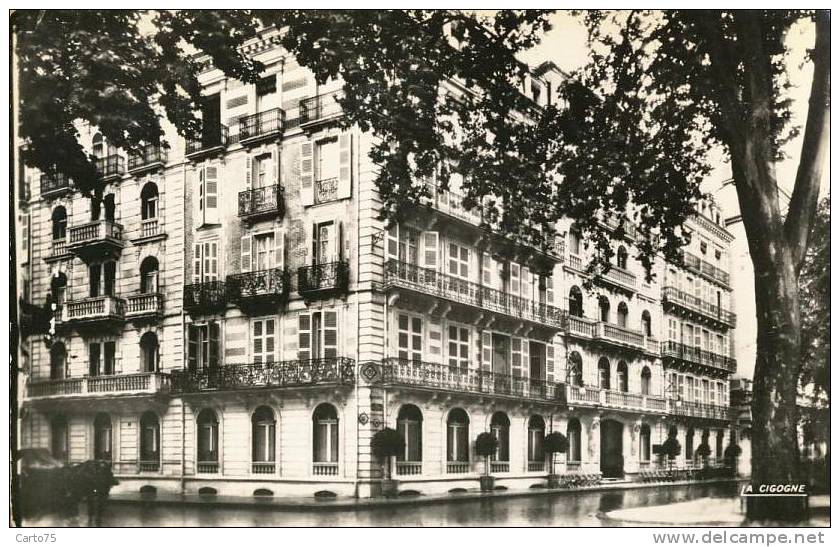 Hôtel Ambassadeurs Vichy - Hotels & Restaurants