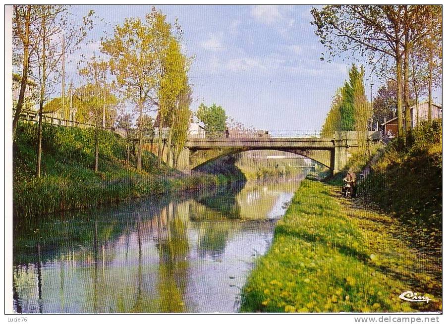 TREMBLAY LES GONESSES  -  Le Canal De L´ Ourq - Tremblay En France