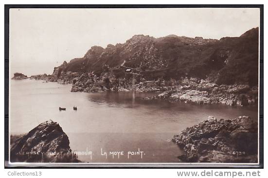 ANGLETERRE - Chernsey Boat Harbour - La Moye Point - Guernsey