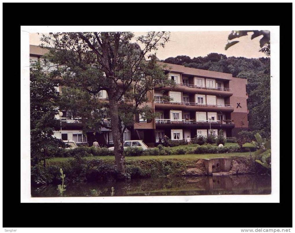 LONGUYON - RESIDENCE DE MARRONNIERS - Longuyon