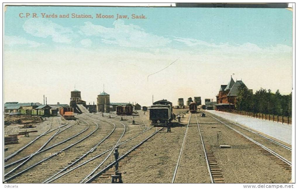 Saskatchewan - C.P.R. Yards And Station, Moose Jaw - Autres & Non Classés