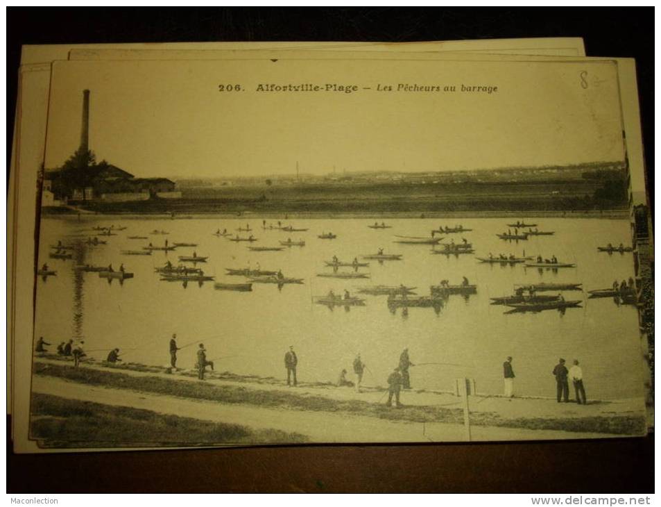 Alfortville Plage Les Pecheurs Au Barrage - Alfortville