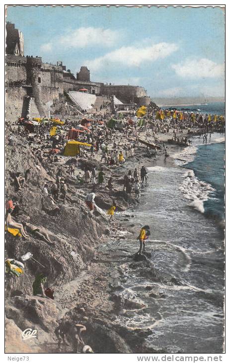 Carte Des Années 50 Du 35 -  St Malo - Plage De Bonsecours - Saint Malo