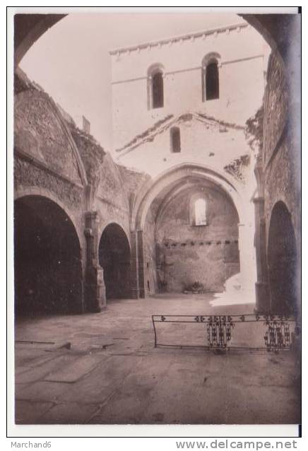 ORADOUR SUR GLANE . DETRUIT LE 10 JUIN 1944(CLASSE SITE HISTORIQUE) NEF DE L EGLISE  ...MODERNE - Oradour Sur Glane