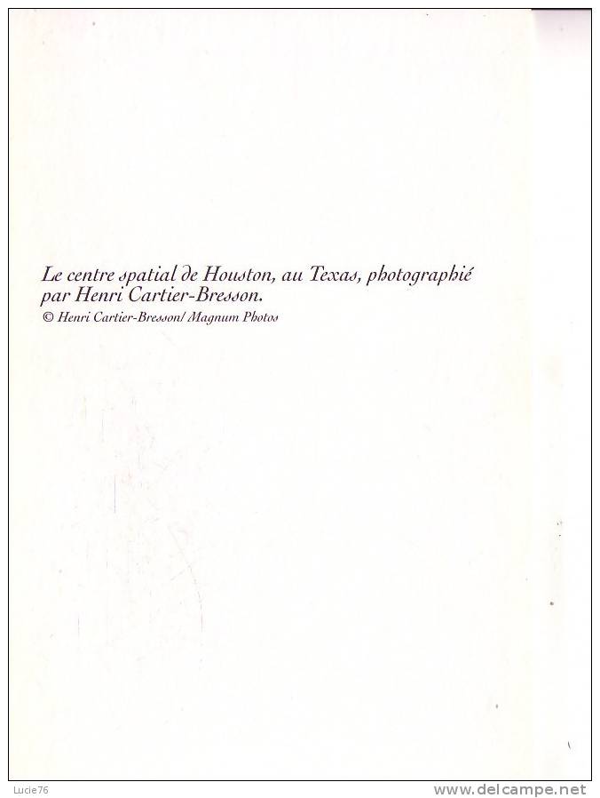 Carte De La Collection Du 20ème Siècle -  Le Centre Spatial De Houston, Au Texas, Photographié Par Henri Cartier Bresson - Autres & Non Classés