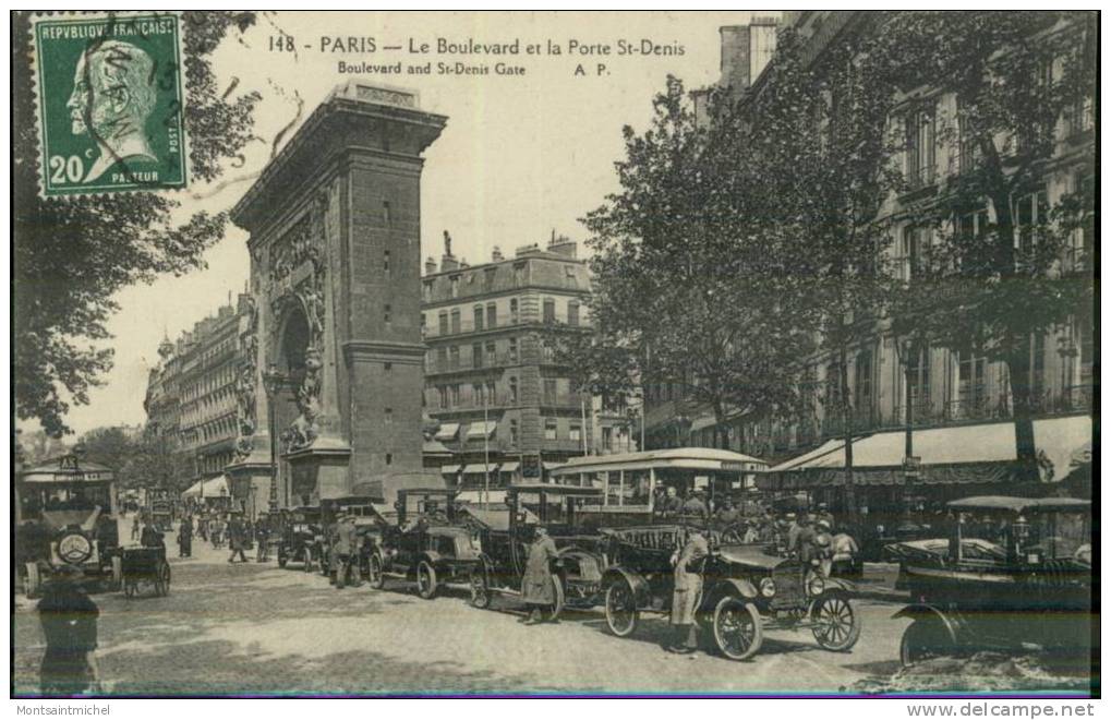 Paris 75. Le Boulevard Et La Porte Saint-Denis. Trams Et Bus: Louvre 673, Gare De Lyon 649. Vieilles Voitures. - Transporte Público