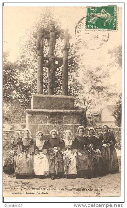 29 - MOELAN  -  Calvaire De Saint-Philibert (XIIe Siècle) - Animée : Femmes En Costume - Moëlan-sur-Mer