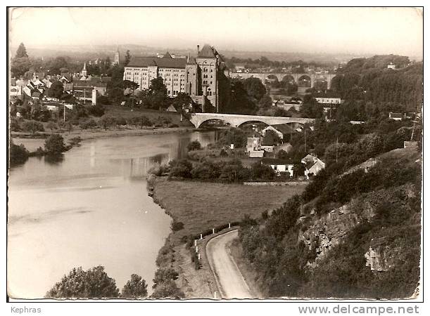 SOLESMES : L'Abbaye Et La Vallée De La Sarthe - Cachet De La Poste 1958 - Solesmes