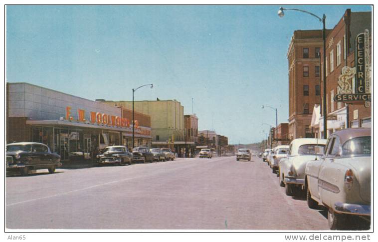 Dodge City Kansas, Chrome Postcard Street Scene With 50s Vintage Autos, Business Stores - Autres & Non Classés