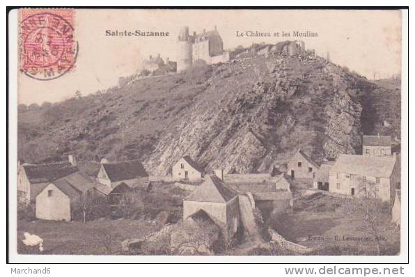 MAYENNE.SAINTE SUZANNE . Le Chateau Et Les Moulins  (abimé Coin Bas Gauche) - Sainte Suzanne