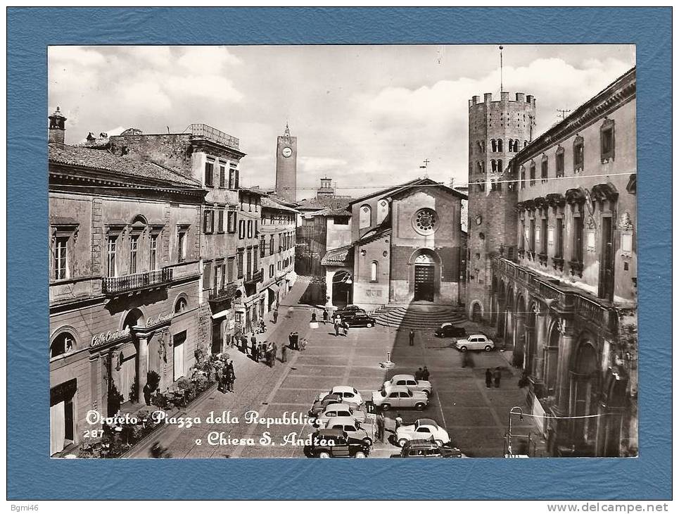 CPM   ORVIETO - Piazza Della Répubblica  & Chiesa  S. Andréa - Terni