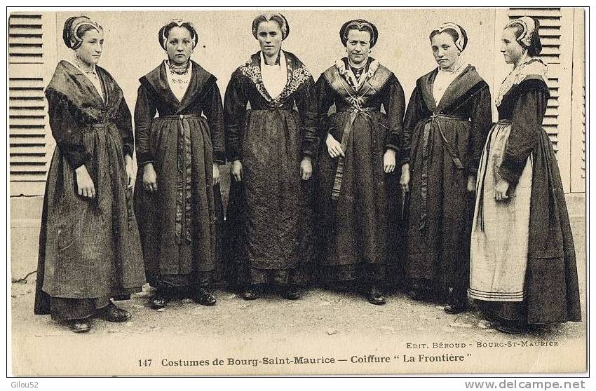 73 Costumes De Bourg St Maurice -- Coiffure " La Frontière "  1927 - Bourg Saint Maurice