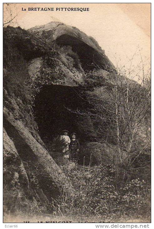 29 LE HUELGOAT La Grotte D'Arthus CPA Animée Avec Enfants  Coll A  Waron, St Brieuc  N°388 - Huelgoat
