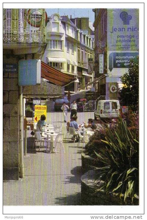 CPM De Lannion   Rue Des Augustins   Voie Piétonne - Lannion