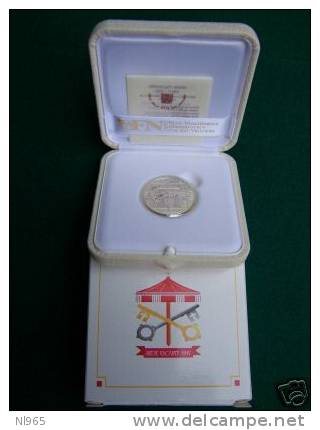 VATICANO  VATIKAN - SEDE VACANTE -  5 EURO ARGENTO FONDO SPECCHIO ( PROOF ) ANNO 2005 IN CONFEZIONE ORIGINALE - Vaticaanstad