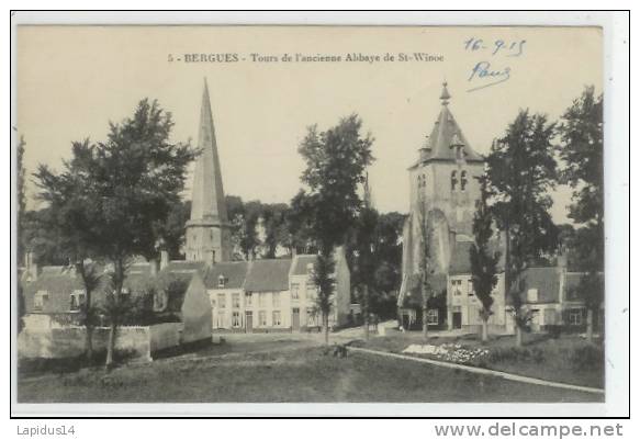 G 379 / CPA      BERGUES   TOURS DE L' ANCIENNE ABBAYE DE St WINOE - Bergues