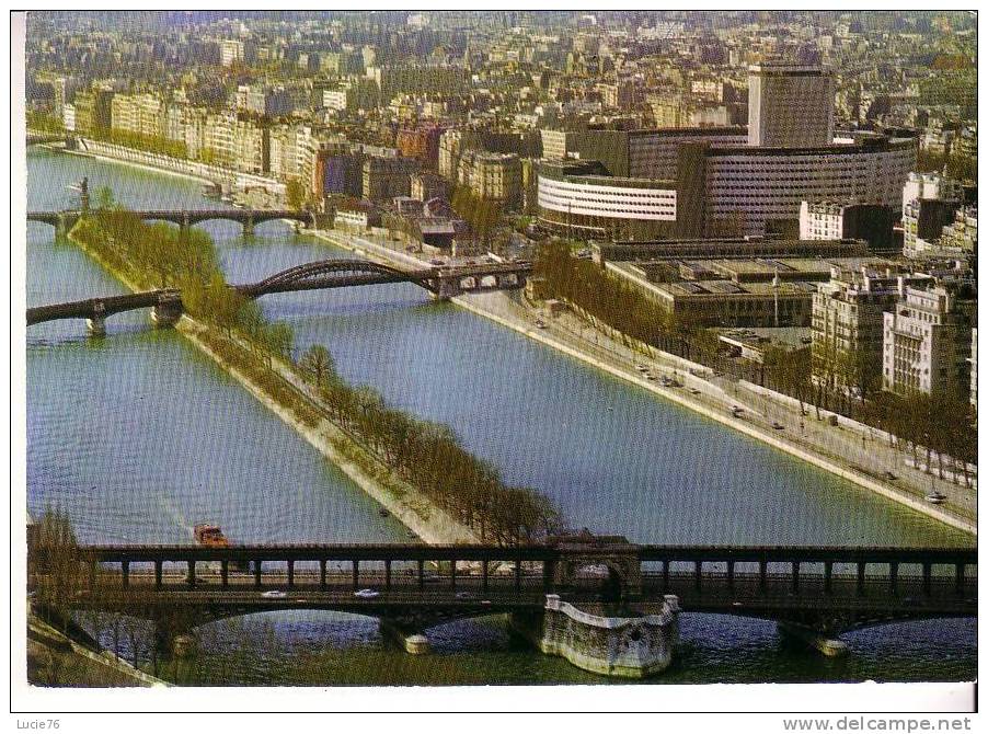 PARIS  -  La SEINE  Et  La  Maison De L´  O.R.T.F.  - N°   871 - The River Seine And Its Banks