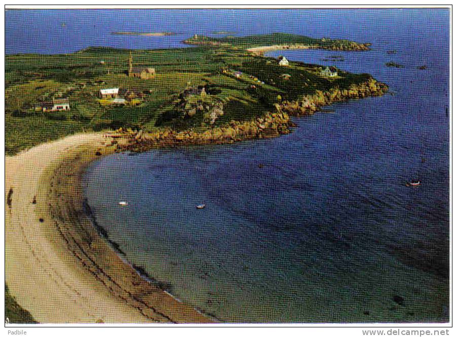 Carte Postale 29. Carantec  Ile De Callot  Vue D´avion   Trés Beau Plan - Carantec