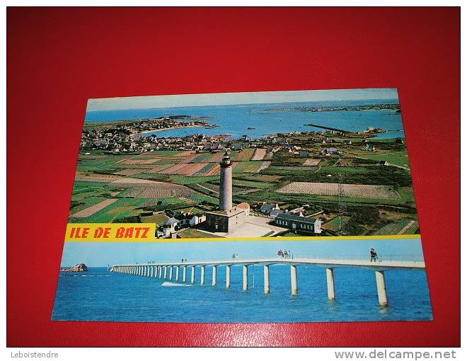 CP-1977 -(29-FINISTERE)-ILE DE BATZ 29/N-2247-VUE GENERALE DE L'ILE ET L'ESTACADE DE ROSCOFF - Ile-de-Batz