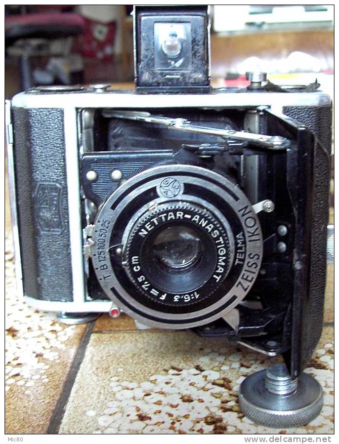 Appareil Photo De Collection Zeiss Ikon Nettar 515 - Cameras
