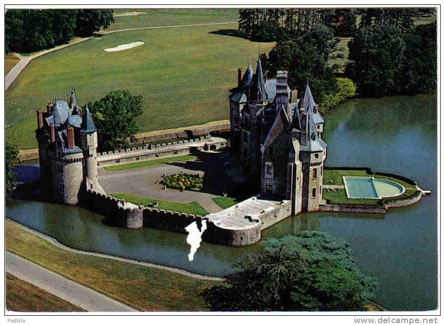 Carte Postale  44. Missillac  Le Chateau De La Brétesce Et Son Plan D'eau Vue D´avion   Trés Beau Plan - Missillac