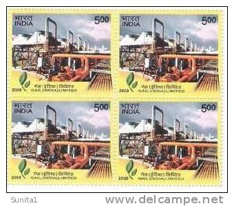 Petrolium, Natural Gas, CNG, Bus, Automobile, Energy, Pipeline, Block Of 4 Stamps, India, - Gas