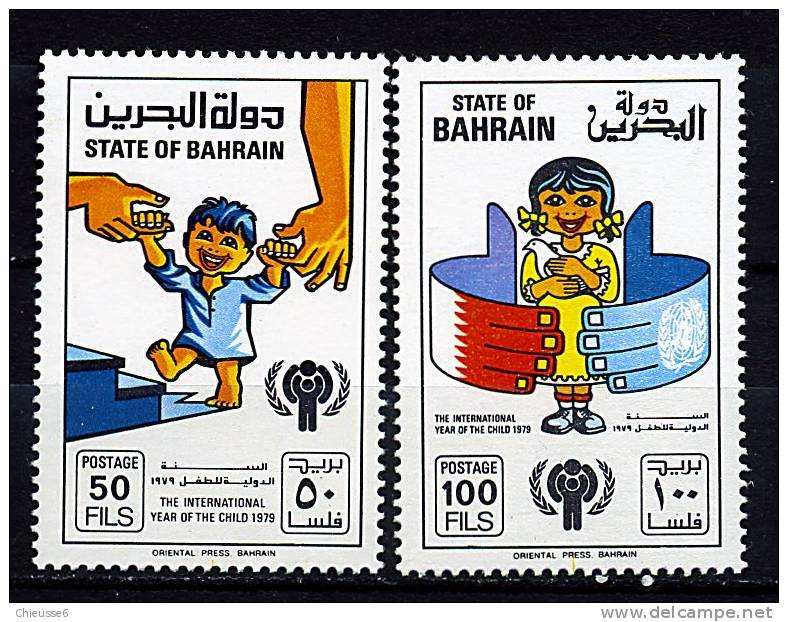 Bahrain ** N° 283/284 - Année Del'enfant - Bahreïn (1965-...)