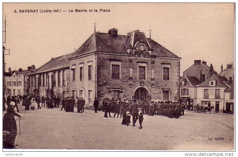 44 - Savenay - La Mairie Et La Place - Savenay