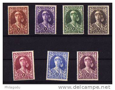 Belgique 1931, Reine Elisabeth  Au Bandeau +, N° 326 / 332* Charnière Cote 82,50 E - Nuevos