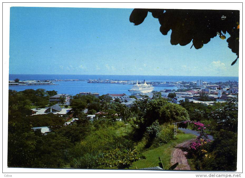 Tahiti Papeete Vue Du Haut De La Montagne - Polynésie Française