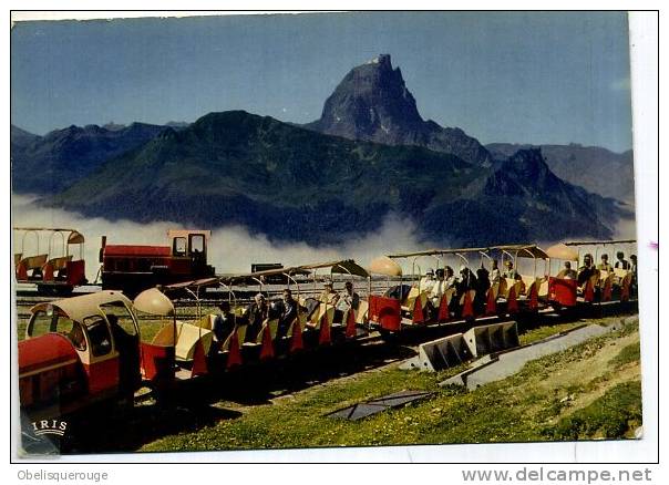 64ARTOUSTE TRAIN DU PIC DU MIDI D OSSAU  N ° 595 VERS 1960 DEFAUT - Funicolari