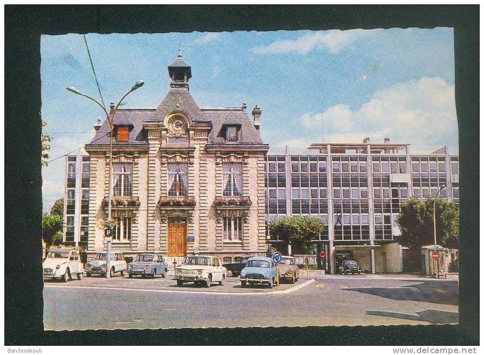 Brunoy (91) - La Mairie - Centre Administratif ( Automobile Citroën 2CV AMI DS Renault R8 Dauphine RAYMON) - Brunoy