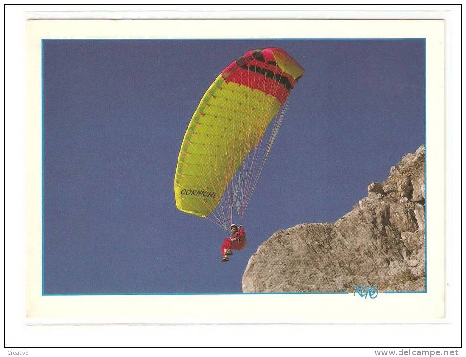 PARAPENTE. FRANCE - Parachutisme