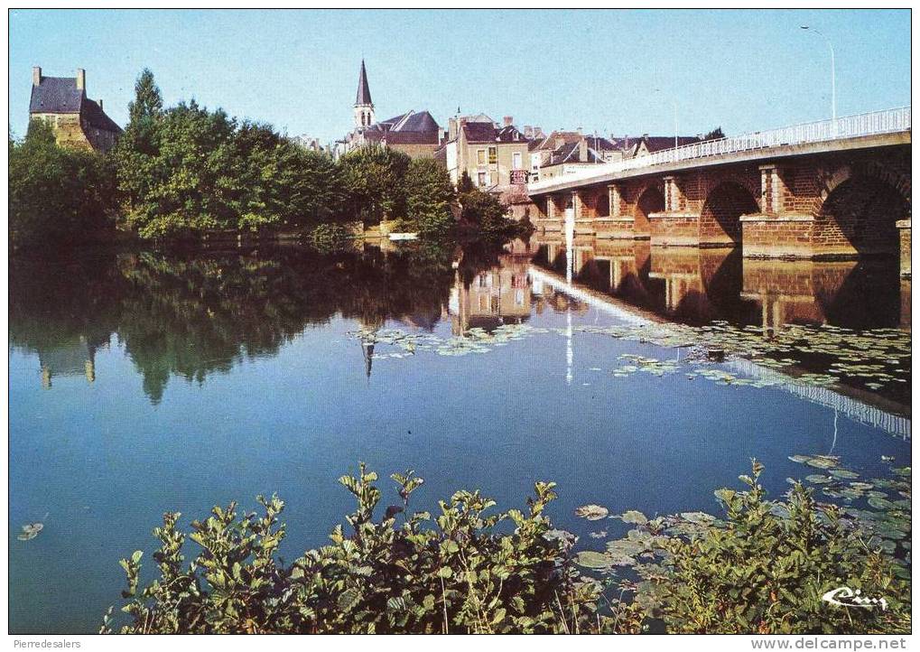 72 - LA SUZE - Château - Pont - Sarthe - Rivière - Eglise - - La Suze Sur Sarthe