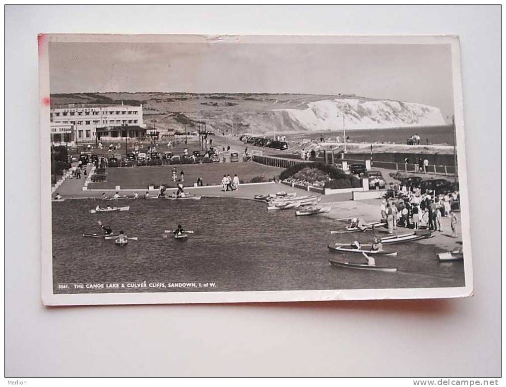 Isle Of Wight - The Canoe Lake And Colver Cliffs -Sandown - Automobile Playing Soccer - Canoing Cca 1950´s  F - D40589 - Sandown